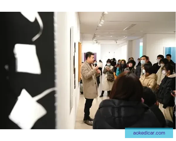 卡慕VS当代思想对决存在主义与现代精神的深层碰撞解析与文化反思